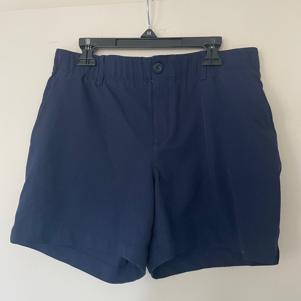 NWOT navy Under armor shorts